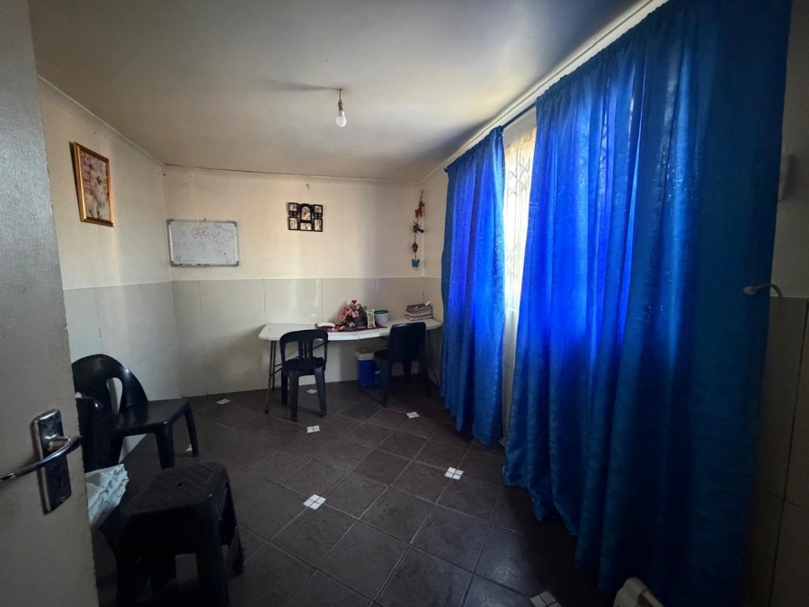 2 Bedroom Property for Sale in Leiden Western Cape